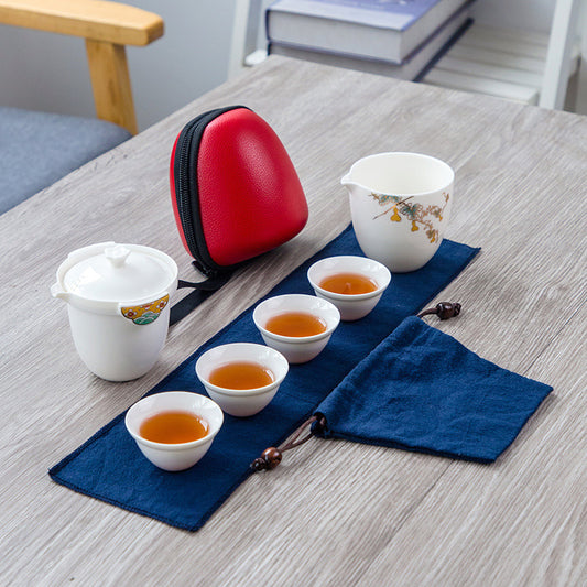 Travel tea set