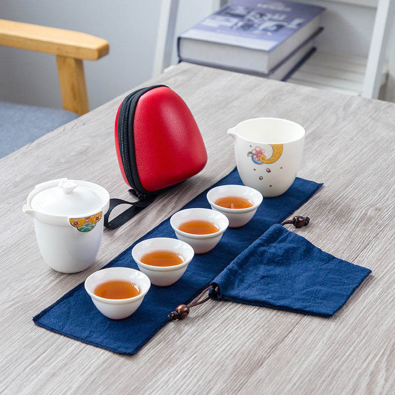 Travel tea set