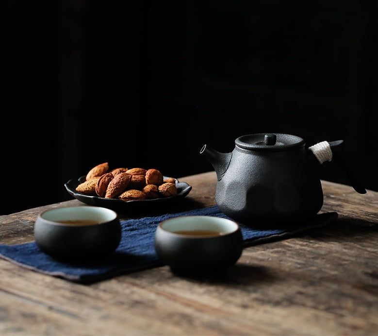 Black pottery tea set