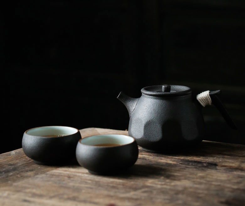 Black pottery tea set - Cupify