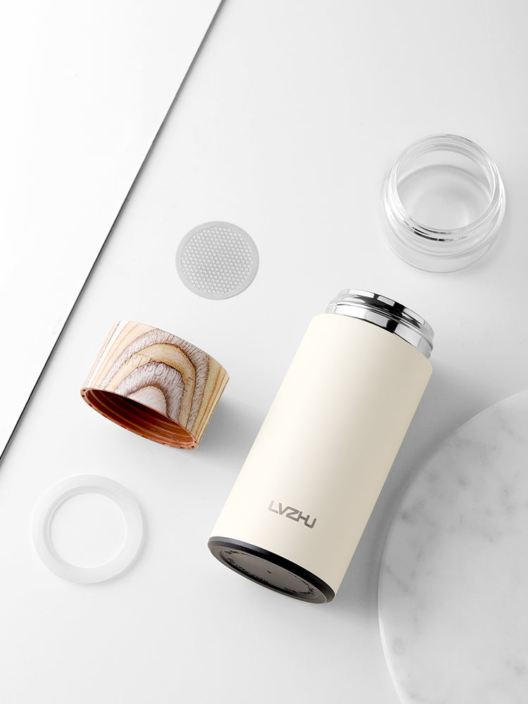 Stylish Water Bottle Tea Separation Mug